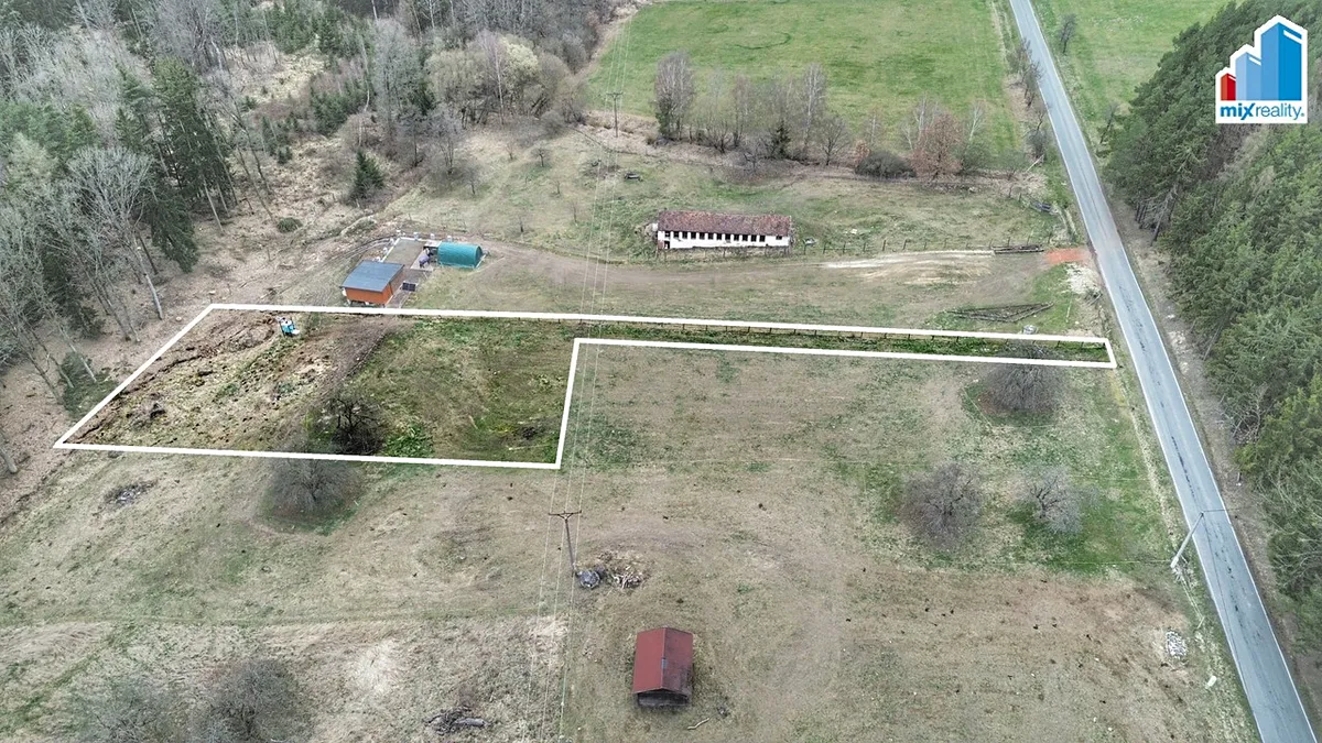 Prodej stavebního pozemku 2036 m²